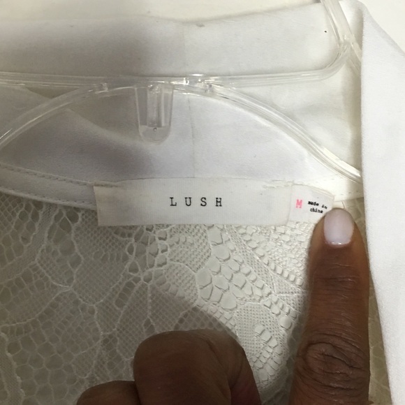 LUSH Cream & Lace Cardigan - Picture 3 of 3